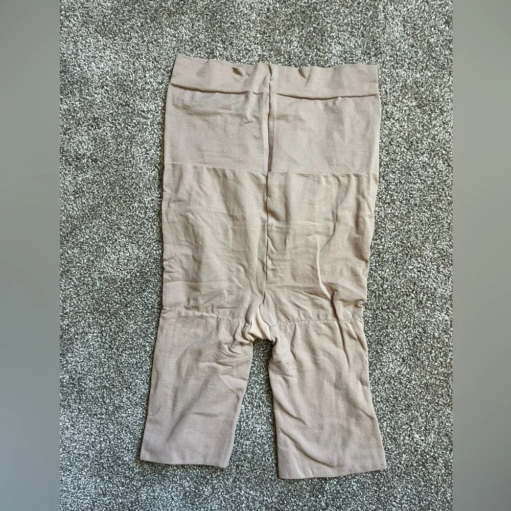 SPANX Short Maternity Support Tights in Nude - Picture 3 of 4